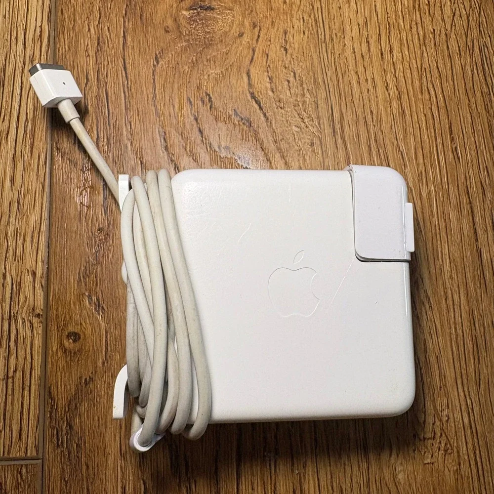Genuine Apple 60W MagSafe Power Adapter A1184 (2006) –‎ 13